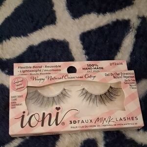 ioni 3D Faux Mink Lashes - Natural Crisscross (Black)